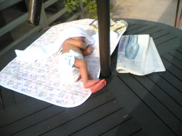 Am sun bathing!.. 